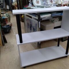 展示引き上げ品　ラック　棚　カラーボックス　キッチンボード　電子レンジ　オーブントースター　オーブンレンジ　本棚　テレビ台　TVボードの画像