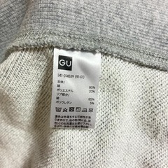 GU パーカー Lサイズの画像