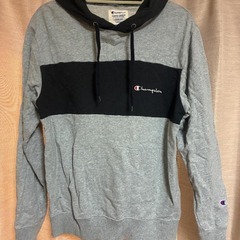 Champion パーカー Lサイズの画像