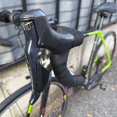 FELT FR2 ULTEGRA Di2 ロードバイク 56ブラック/グリーンの画像