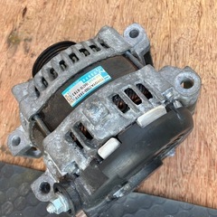 LS４６０後期用オルタネータの画像