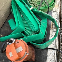 水中ポンプ ホースの画像