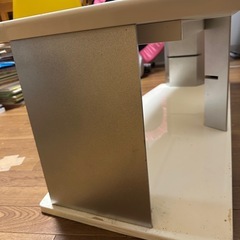 テレビ台の画像
