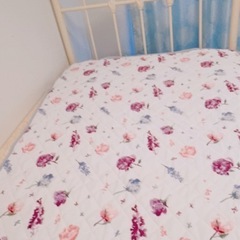 シングルローラアシュレイ風シングルベッドの画像