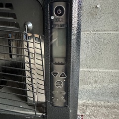 TOYOTOMI(トヨトミ) 石油ファンヒーターLR-680F(B) 【コンクリート24畳 木造18畳】の画像