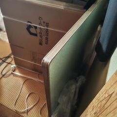 昭和な木製ローテーブルと ちゃぶ台的なテーブルの画像