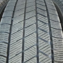 215/65R16ブリヂストンBLIZZAK VRX3スタッドレスタイヤ4本アルファードヴェルファイアの画像