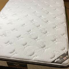ドリームベッド(dreambed)ダブルサイズベッド マットレス シーツ付きの画像