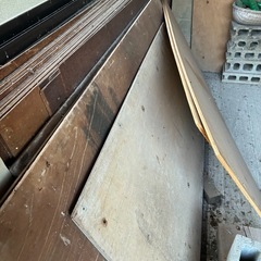木材、合板、コンクリートブロック等の画像