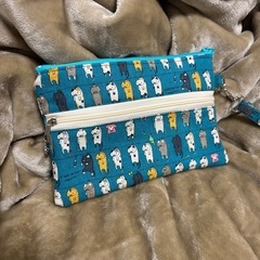 ネコ柄ポーチ　ハンドメイドの画像