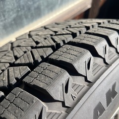 RAV4スタッドレスタイヤホイールセット＋ナットの画像