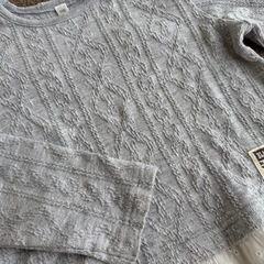 グレー トップス 110cmの画像