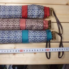 折りたたみ傘　3点　3色　3本SET　ジバンシー　GIVENCHY　など　3本まとめの画像