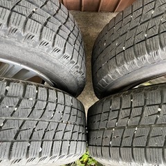 185/65R15スタッドレスタイヤホイールセット　プリウスなどの画像
