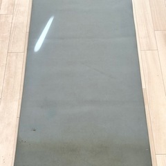 ◉直営店購入◉廃盤品◉Lululemon ヨガマット グレー  3mmの画像