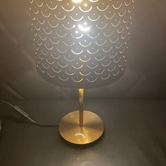 スタンドライト　照明　オシャレ　　ベットサイドの画像