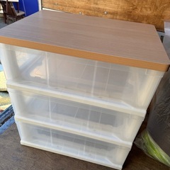 カラーボックス 衣装ケースの画像