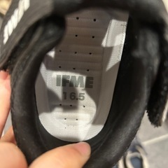 キッズスニーカー　16.5、17 の画像