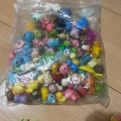 おままごとに！食べ物消しゴム　バスボム中味の画像