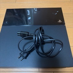【
中古】PlayStation4 ＆ コントローラ3個 の画像
