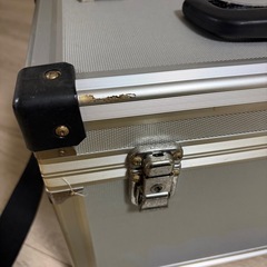 カメラバッグ　アルミハードケース　ジェラルミンの画像