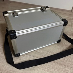 カメラバッグ　アルミハードケース　ジェラルミンの画像