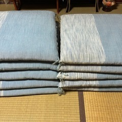 座布団10枚の画像