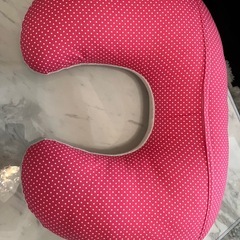 11/29まで　新品授乳クッションの画像