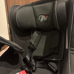 チャイルドシート回転式ターンレジェフィックスアカチャンホンポ　の画像