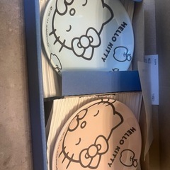 懐かしお皿とコップセットの画像