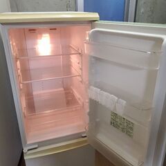 SHARP製  冷蔵庫 １人暮らし～サブ冷蔵庫としての画像