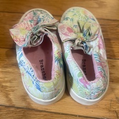 キッズシューズの画像