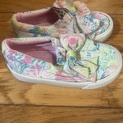 キッズシューズの画像