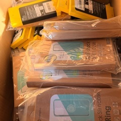 iphone11と13用ケースまとめ売り100個せどりにいかがですかの画像