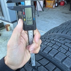 DUNLOP WINTER MAXX 185/60R15スタッドレスタイヤの画像