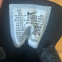 キッズシューズの画像