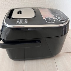 炊飯器の画像
