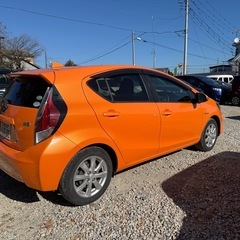 平成27年　トヨタアクア　Sグレード　72,700km 車検　８年／1月の画像