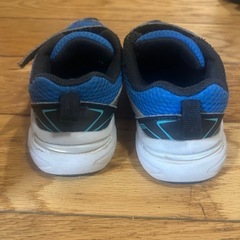 キッズシューズの画像