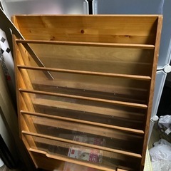 食器棚、マガジンラックなどの画像