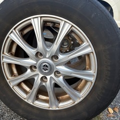 ステップワゴン　ホイールつきタイヤ　205/65r15　の画像