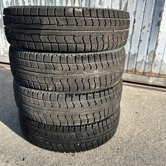 BRIDGESTONE BLIZZAK MZ-02 スタッドレスタイヤ　4本の画像