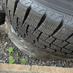 ダンロップカローラルミオンホイール付きスタッドレスタイヤ４本の画像