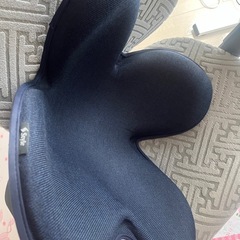 スタイル スタンダード/Style Standard MTG エムティージー ネイビー 骨盤サポートチェア 姿勢サポート 猫背 (イス置き
の画像