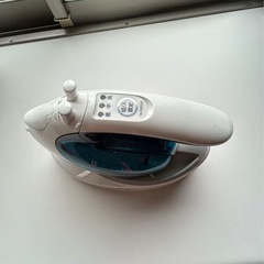【95%新品】 東芝 コードレススチームアイロン 美ラクルラクー(La・coo) の画像