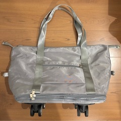 【美品】グレー キャリーケース 伸縮 取り外し可能キャスター付 キャスターカバーおまけ付きの画像