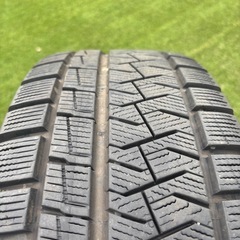 スタッドレスタイヤ　ホイール付き４本セットの画像