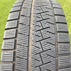 スタッドレスタイヤ　ホイール付き４本セットの画像