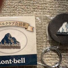 モンベルクラブ会員章2種、入笠山、茶臼山、駒ヶ岳、乗鞍岳山頂の画像