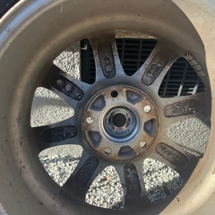 スタッドレスタイヤ4本　ホイール付きの画像